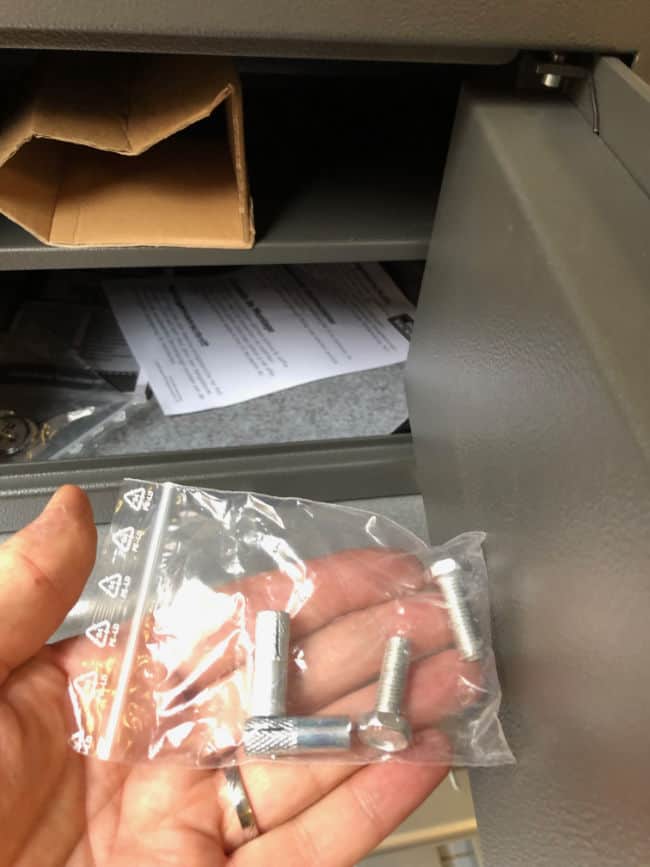 homesafeboltslarge Safe and Cosy